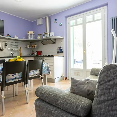 La Casa Di Chiara Apartment *